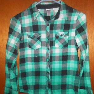 VGUC Justice flannel shirt size 12